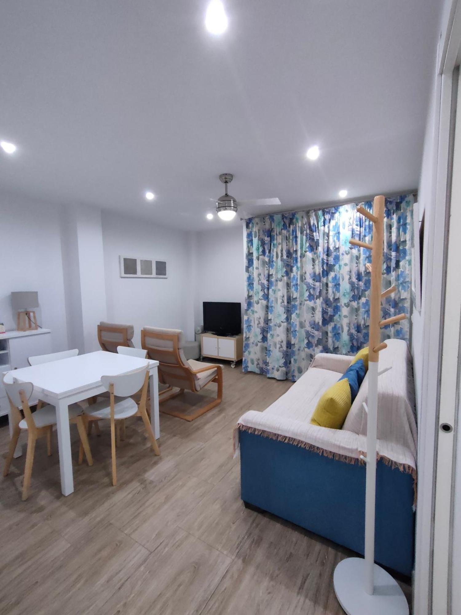 Edf. Valencia Apartment
